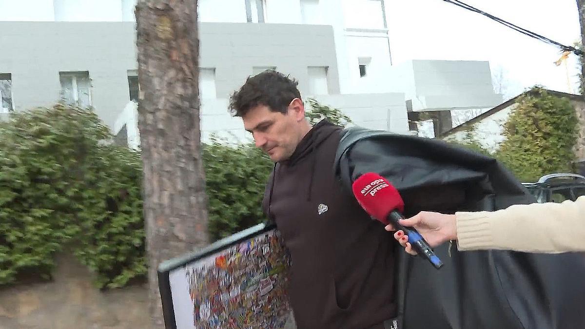 Iker Casillas reacciona a los mensajes 'íntimos' entre Joaquín Sánchez y Claudia Bavel