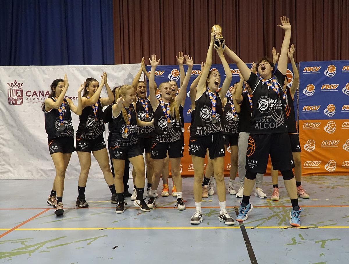 Mutua Levante NB Alcoi se coronó campeón Sénior Autonómico Femenino.