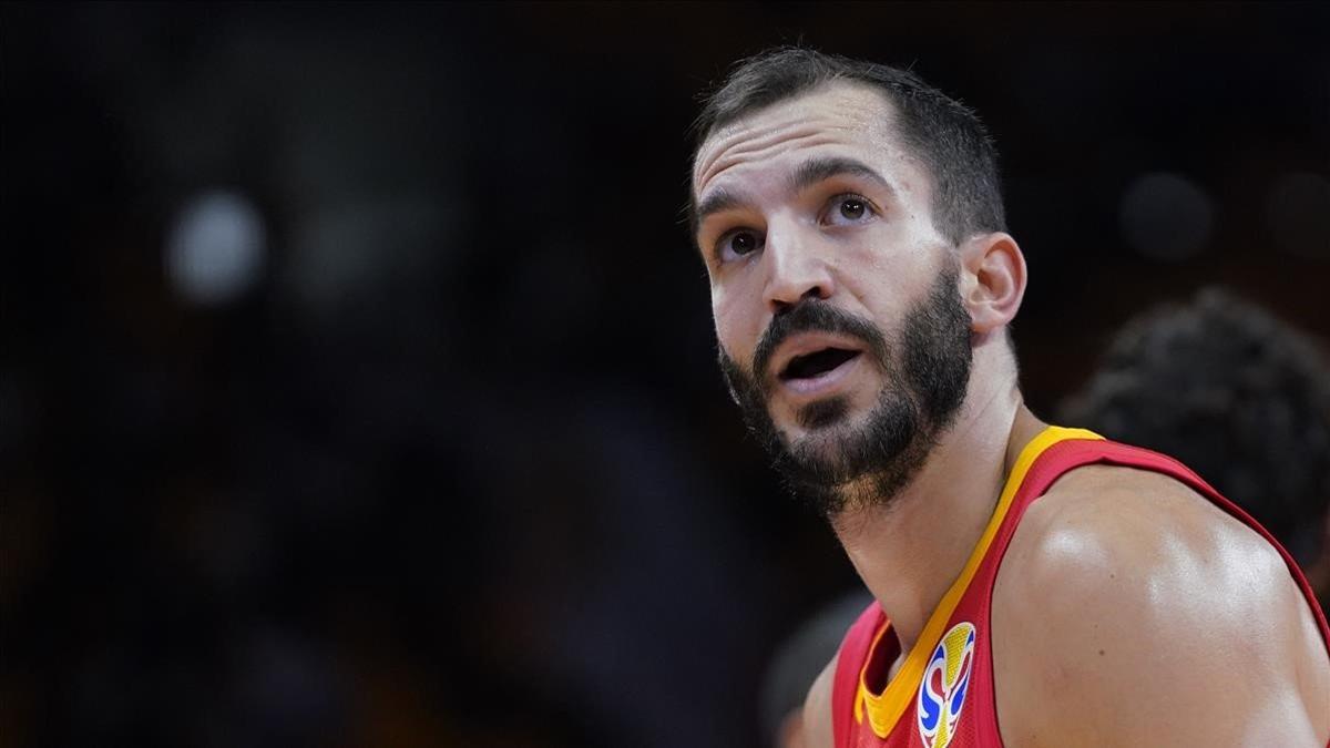 Pau Ribas, en un entrenamiento de la selección