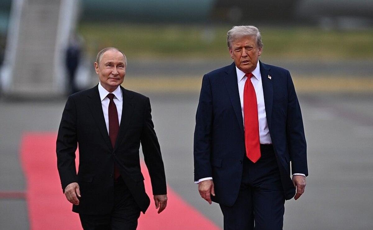 El presidente ruso, Vladimir Putin, y su homólogo estadounidense, Donald Trump.