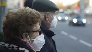Los virus respiratorios siguen disparados: consejos para sortear a la gripe y a la COVID-19