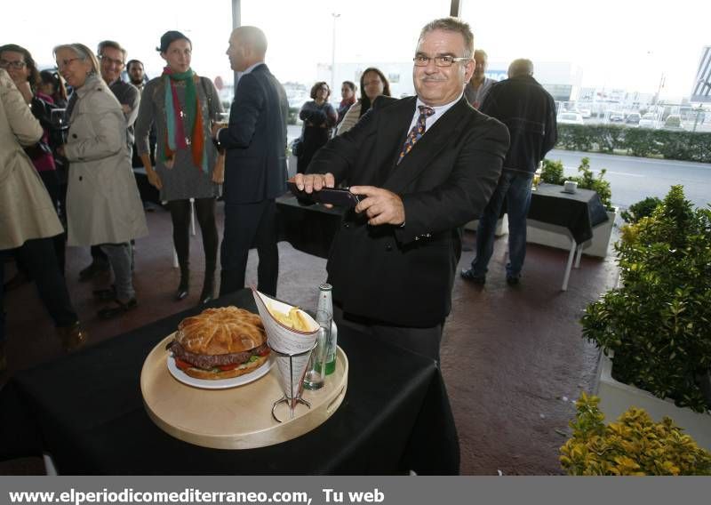 GALERÍA DE FOTOS -- Nace Instinto Gourmet Burger, el hogar de la hamburguesa premium