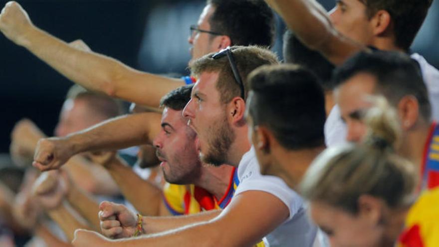 Mestalla arranca con fuerza