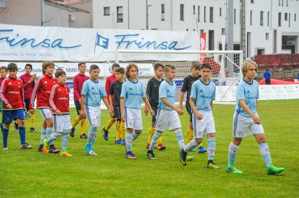 El arranque del Arousa Fútbol-7 trae a la localidad este fin de semana visitantes venidos de hasta siete países