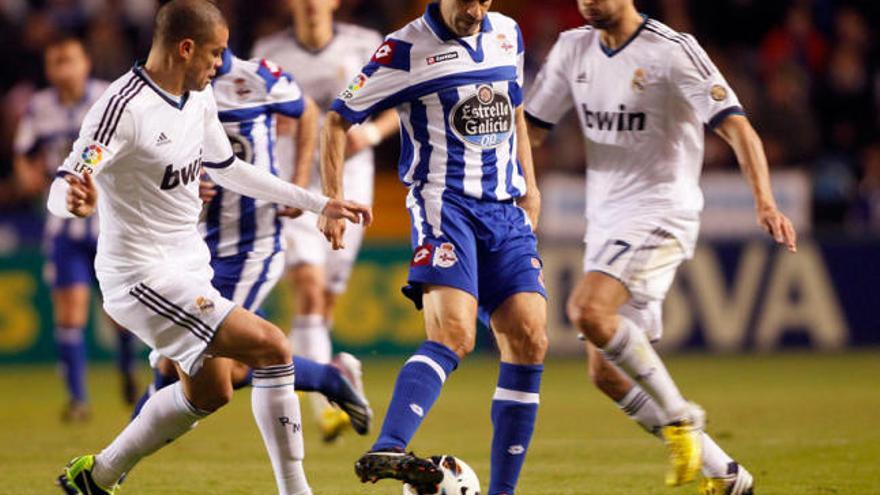 Valerón en el partido de Liga disputado en Riazor ante el Real Madrid.