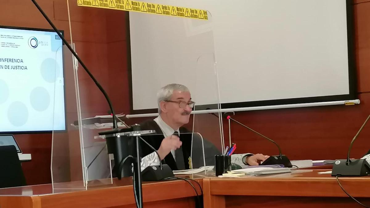 El fiscal de violencia de género de Zamora, Evaristo Antelo, en el Juzgado de lo Penal.