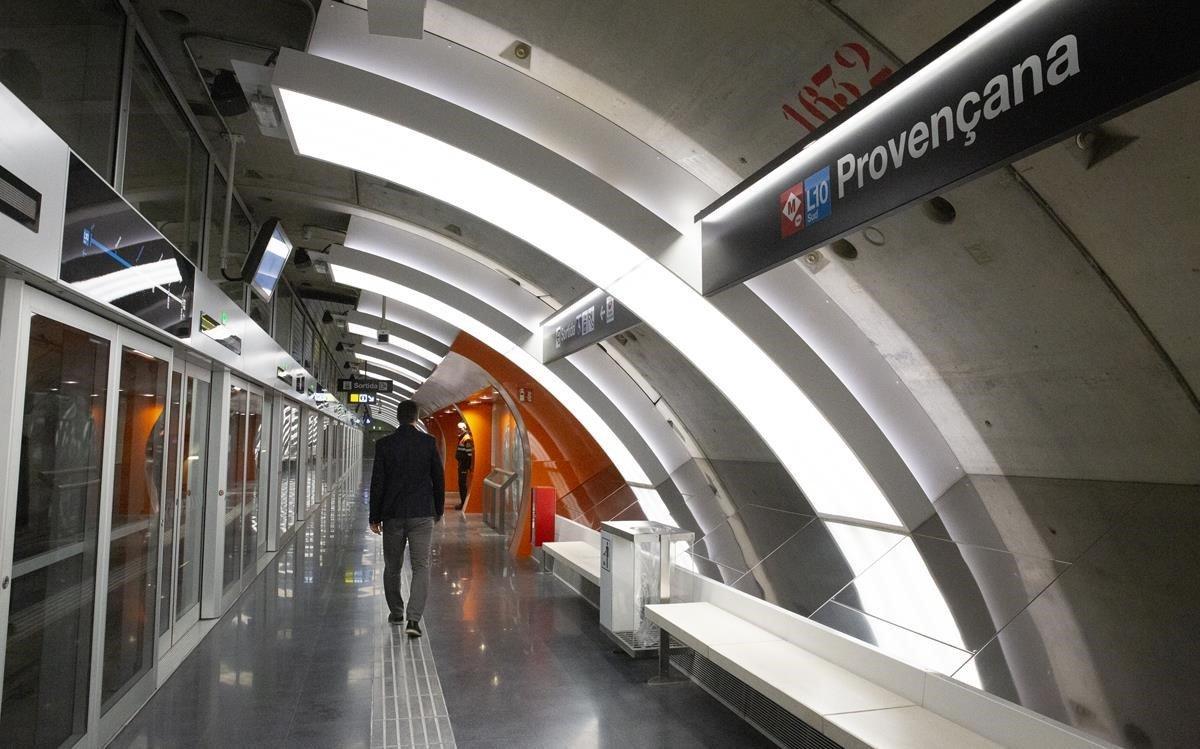 Provençana nueva estacion de la linea L-10 del metro de Barcelona.