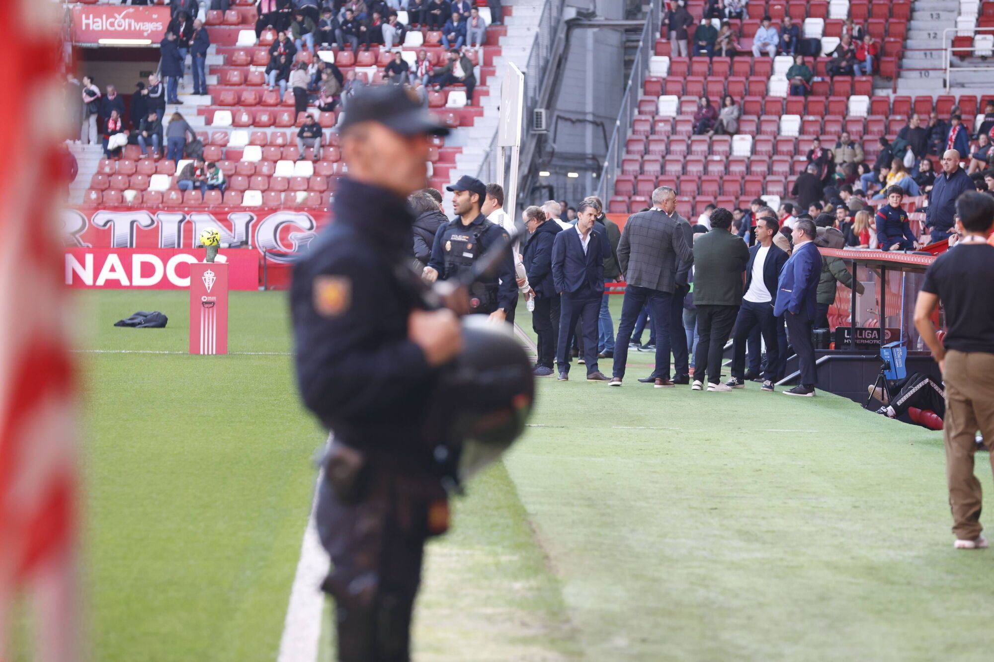 EN IMÁGENES: Gran victoria del Sporting contra el Granada en El Molinón