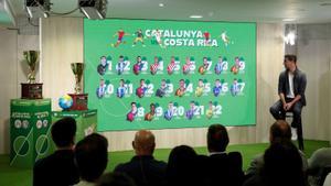 26/05/2025 El seleccionador catalán Gerard López con la lista de convocados para el partido de este miércoles frente a Costa Rica DEPORTES FCF