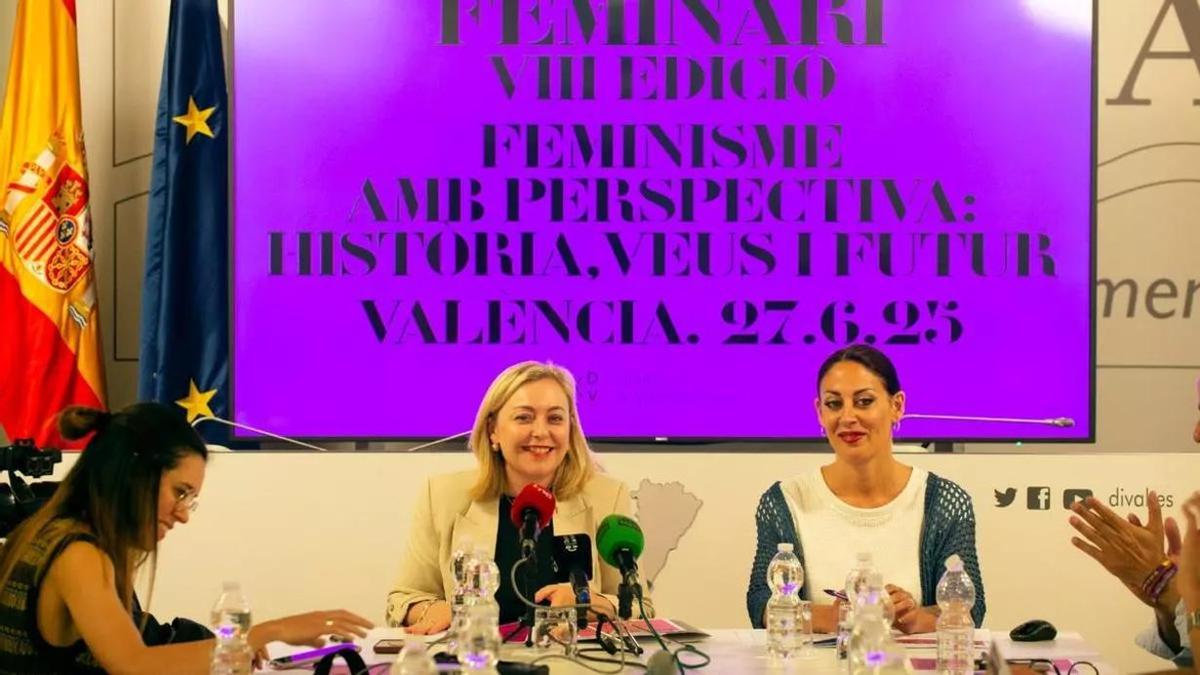 Natalia Enguix, en la presentació de la VIII edició del Feminari.