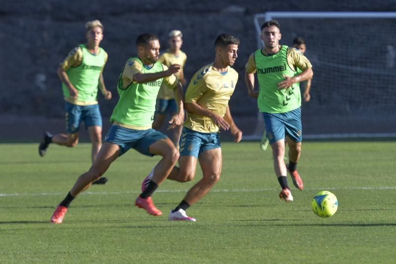 Entrenamiento de la UD Las Palmas (11/10/21)