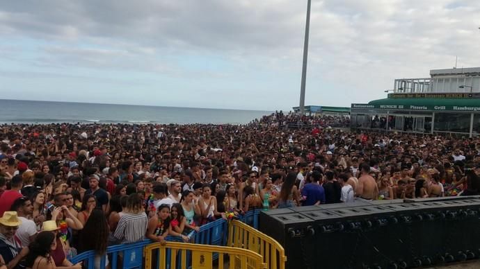 Carnaval de Maspalomas: Carnaval en la Playa y Entierro de la Sardina