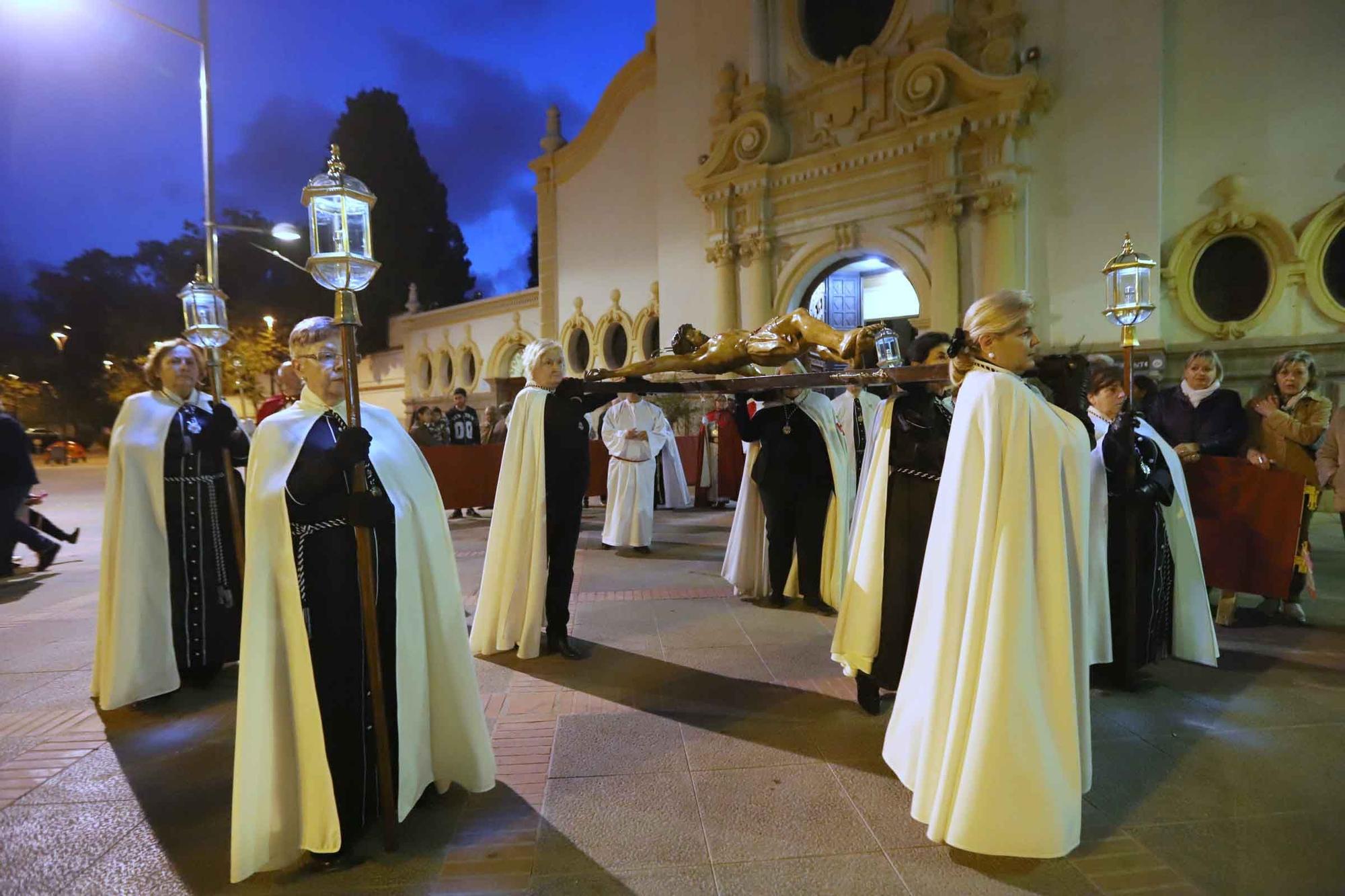 Así fue la última Procesión del Silencio de la Semana Santa de Sagunt.