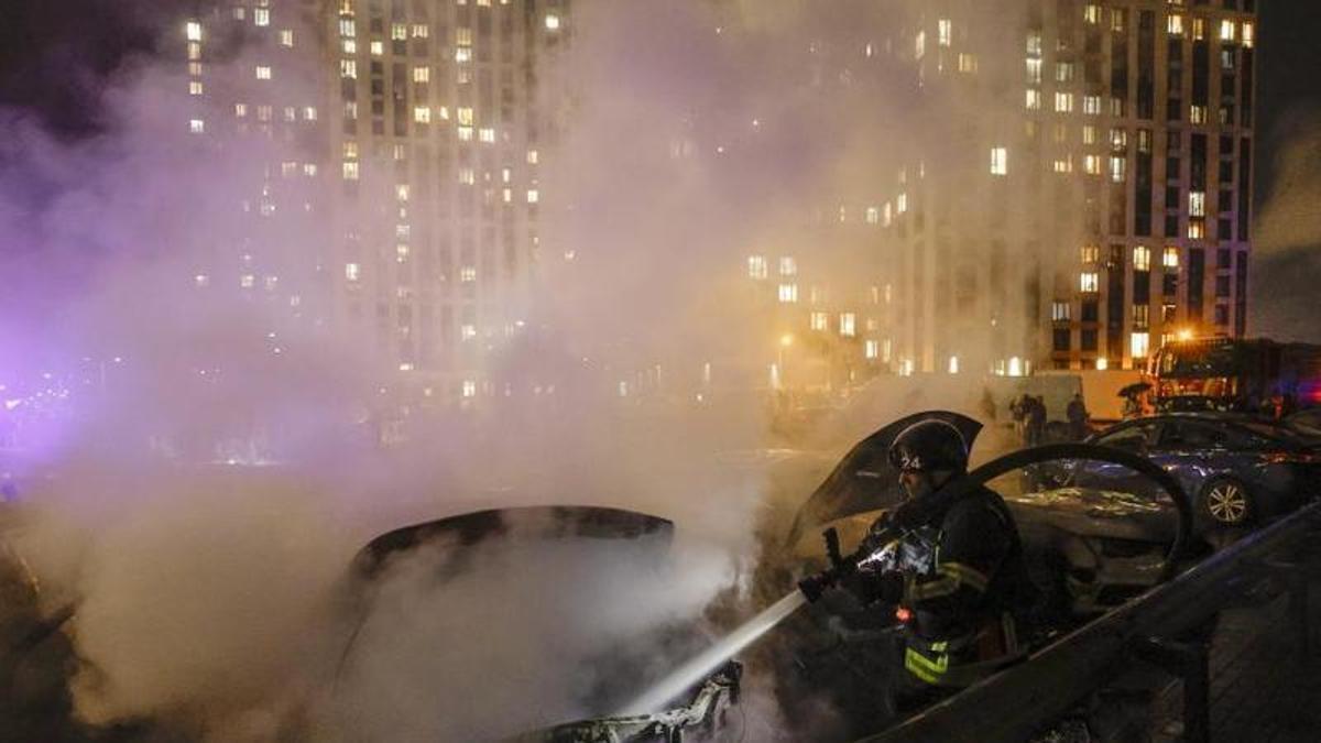 Rusia ataca con drones una zona residencial de Kiev