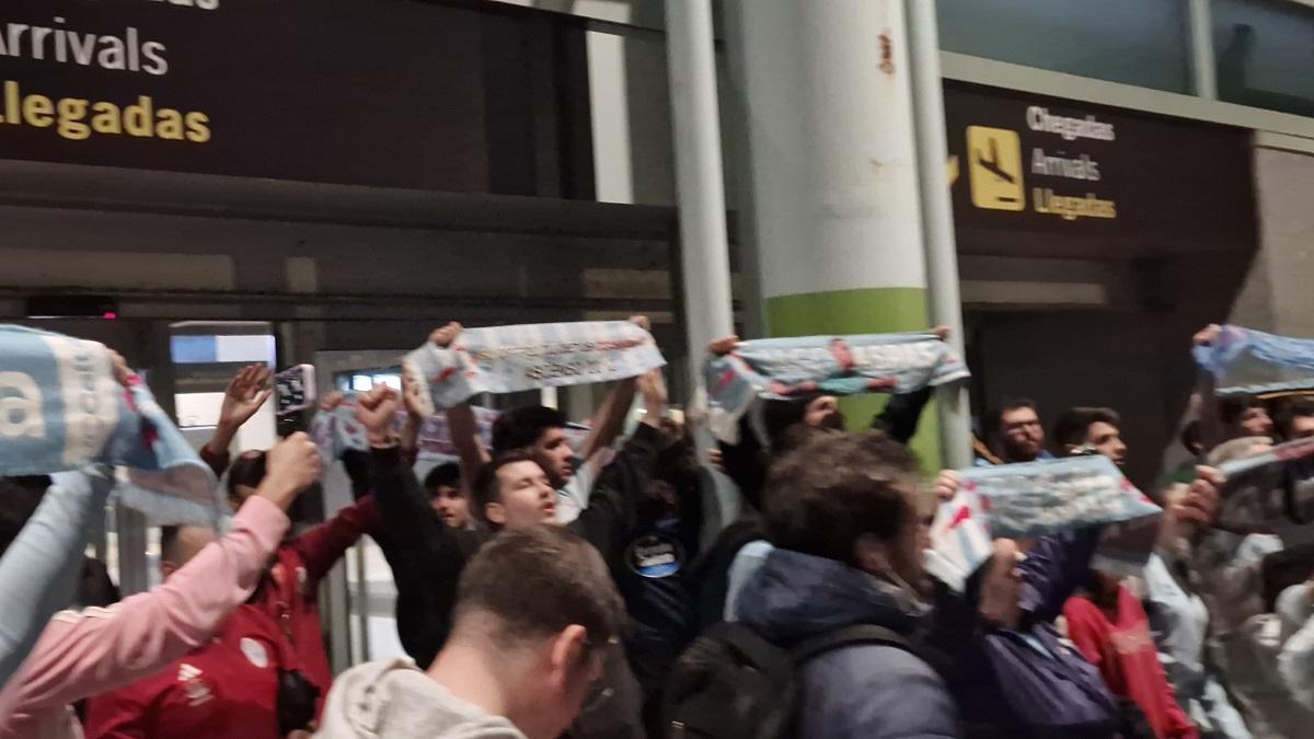 Aficionados del Celta, en Peinador