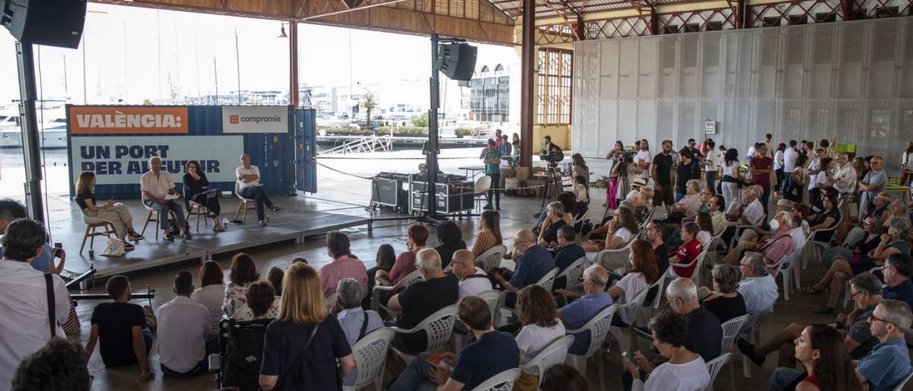 Ribó, Oltra y Baldoví presentan el proyecto de Compromís ‘Un Port per al Futur’, ayer.  | JORGE GIL/EUROPA PRESS