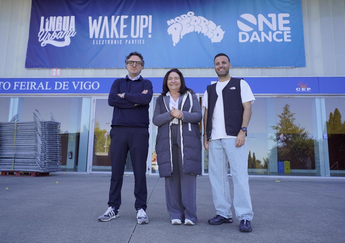 Ortiz, con los organizadores