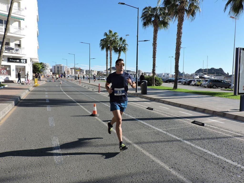 Estos todas las imágenes de la Media Maratón de Águilas