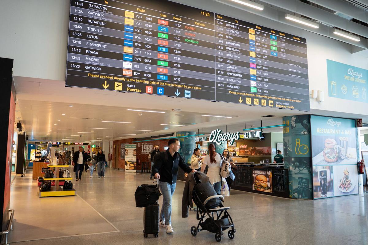Interior del Aeropuerto de Sevilla.
