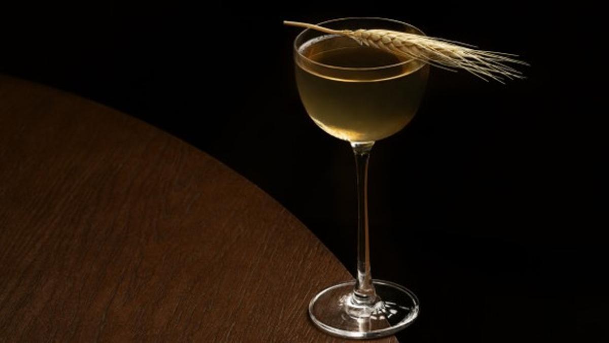 Uno de los cócteles de Mr. Porter inspirados en obras literarias escritas por mujeres.