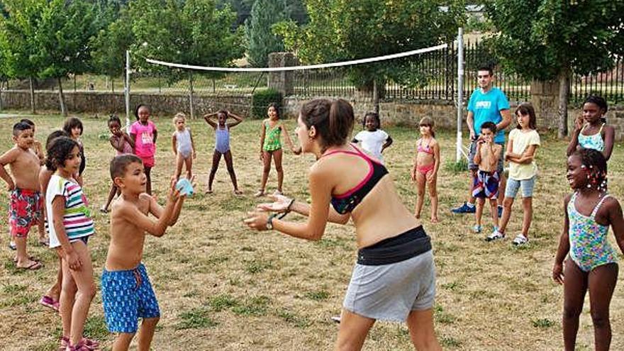 Más de 70 niños, en campamentos de La Caixa