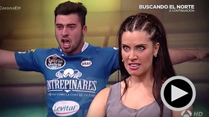 Pilar Rubio haciendo la &#039;haka&#039;.