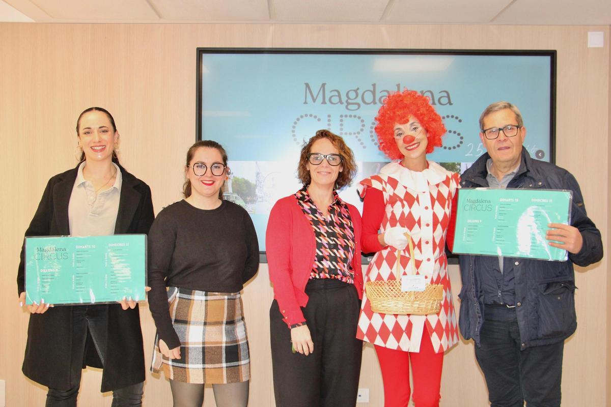 Paula Escamilla, Laia Vilanova, la concejala Noelia Selma, la clown Margarita y Nacho García.