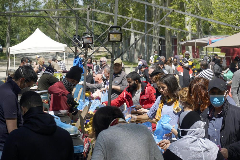 Imatges: EL mercat de Girona en un dissabte de confinament