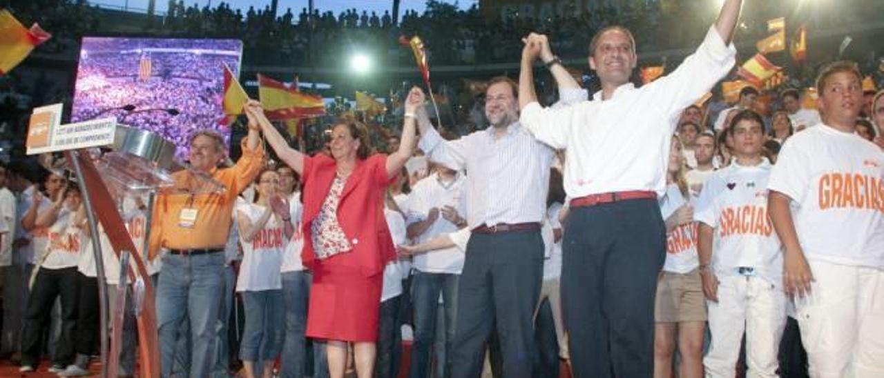 Xàtiva le pide al PP que pague el mitin en la plaza de toros de 2007 con Rajoy