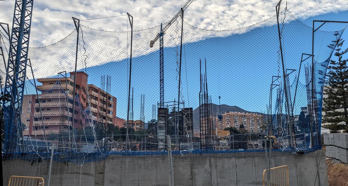 Construcción de un complejo residencial en Benalmádena Costa.