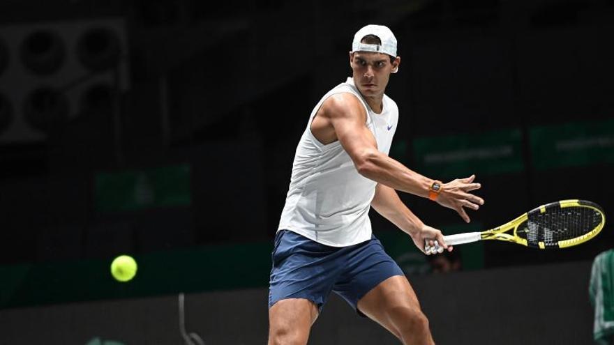 Rafa Nadal entrena en la Caja Mágica.