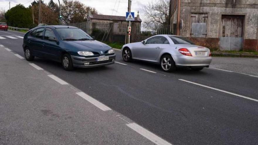 El cruce de Santo Domingo, en la PO-551, dentro del municipio de Cangas. // Gonzalo Núñez