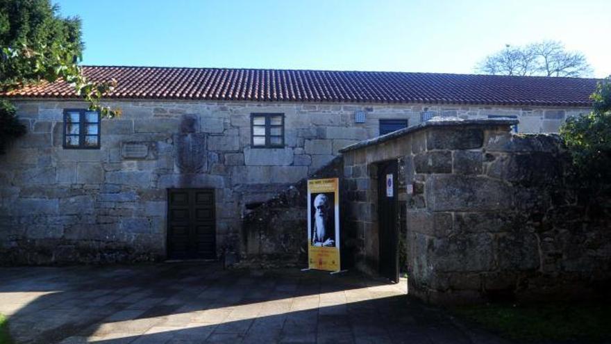 Exterior de la casa de O Cuadrante, en Vilanova.