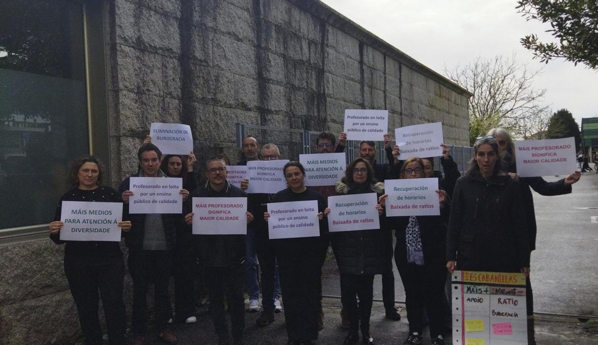 Profesores del Ramón Cabanillas se suman a los Martes Negros
