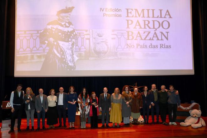 Rosa Fontaíña, Silvia Torres e Menchu Lamas recollen os IV Premios Emilia Pardo Bazán