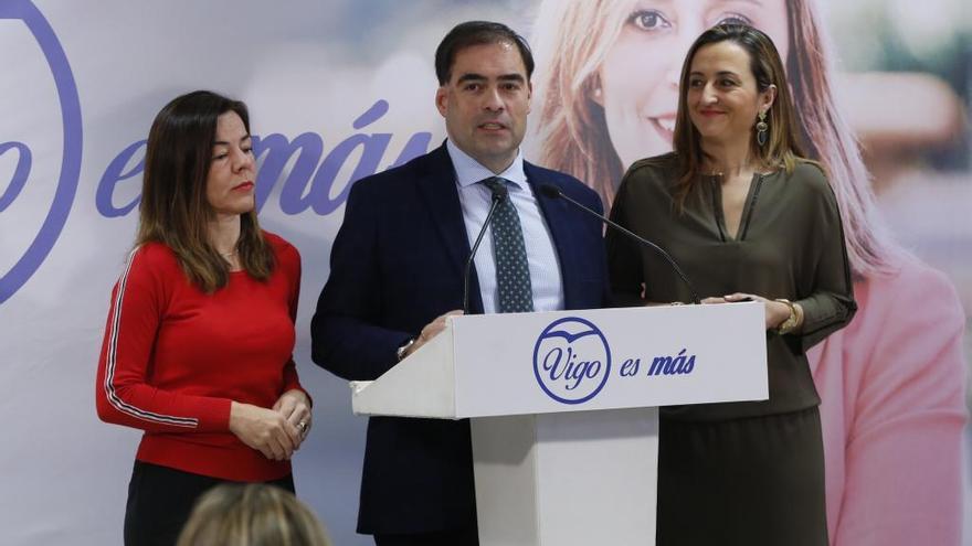 Marián García, Alberto Pazos y Teresa Egerique, en la rueda de prensa de hoy.