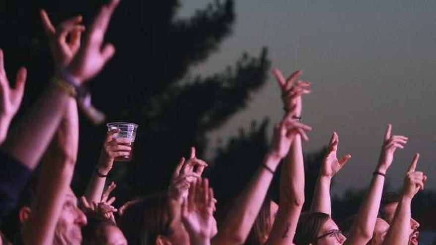 Aspecto del público muy jóven en el concierto . // Iñaki Osorio