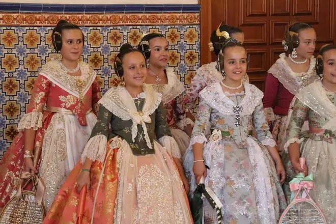 La Batalla (de Flores) de las candidatas a Falleras Mayores de València 2027