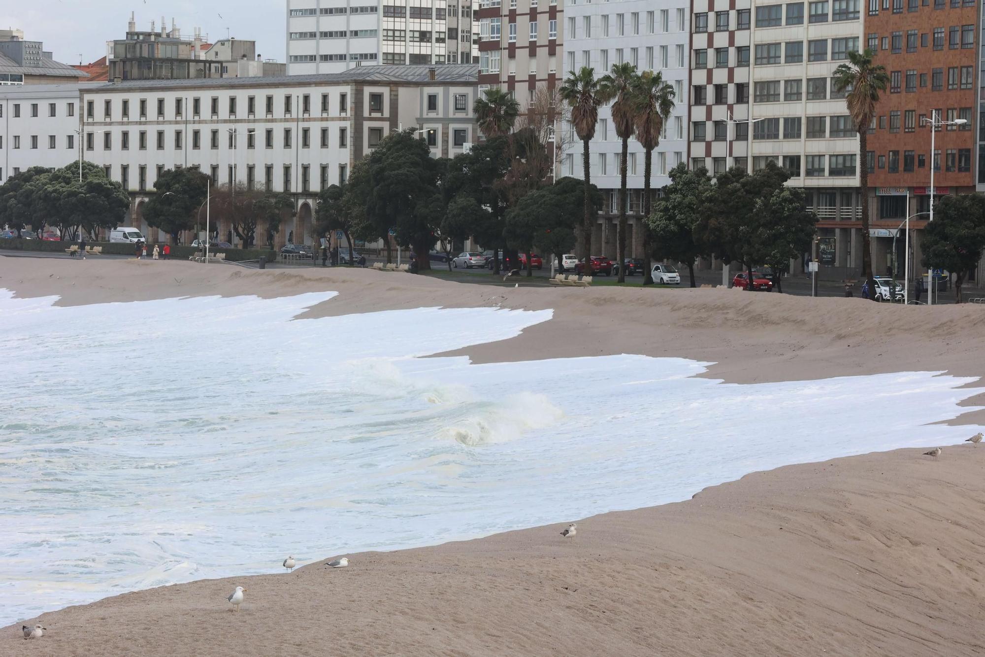 Alerta roja en el mar en A Coruña