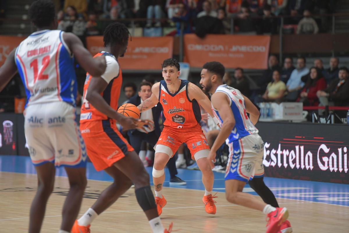 83-74 | El Leyma Coruña se sobrepone a sí mismo para vencer al Alicante