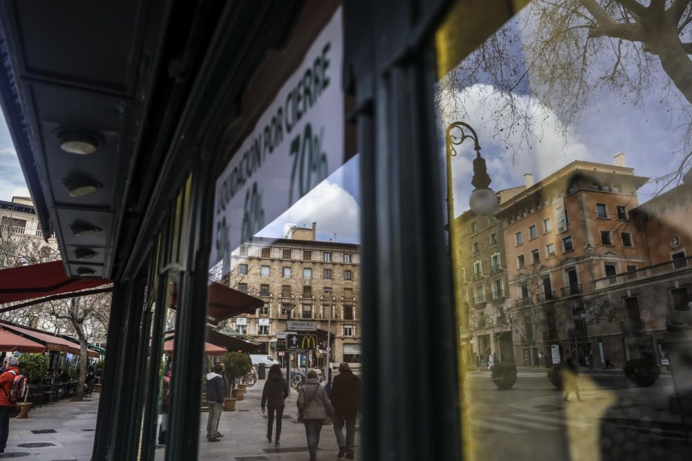 Los comercios de Es Born pagan alquileres de hasta 200 euros por metro cuadrado