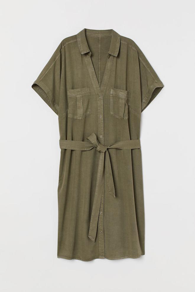 Vestido camisero verde militar, de H&amp;M