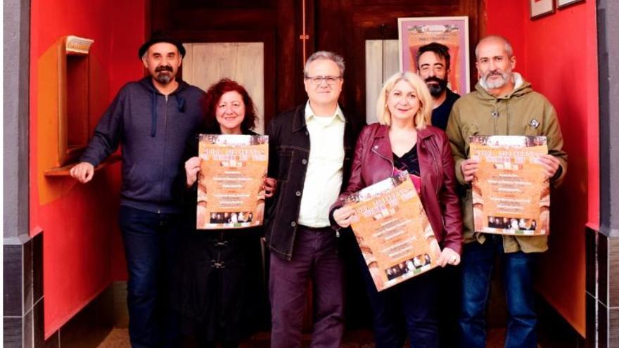 Protagonistas del festival junto a Tarazona.