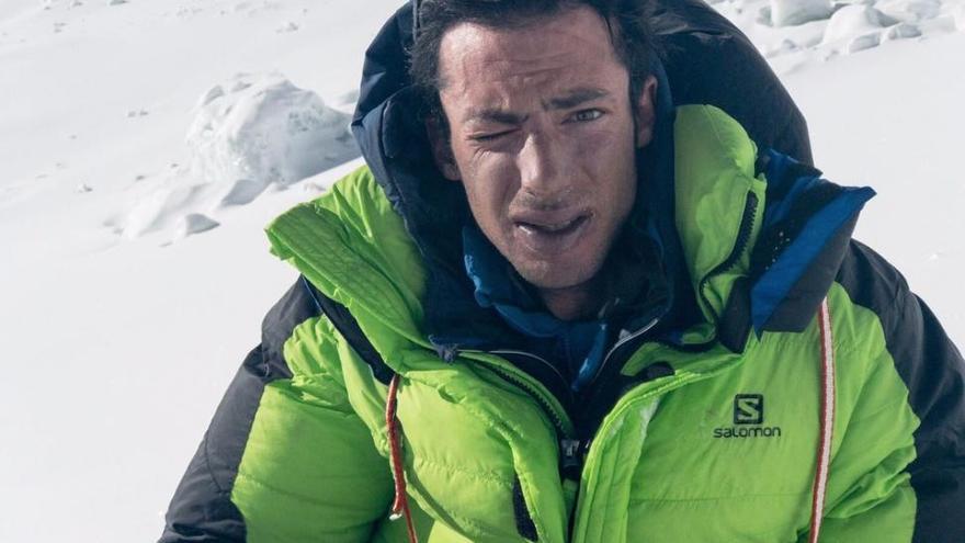 Kilian Jornet vuelve a coronar el Everest