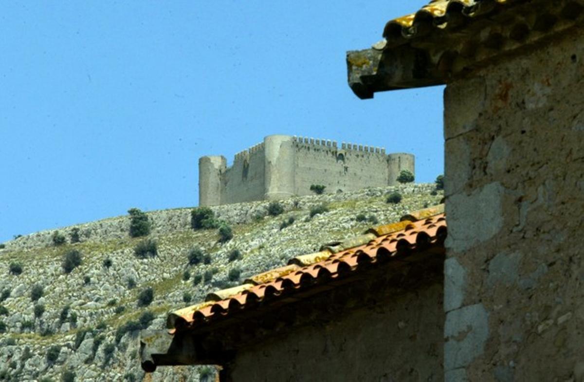 Castillo desde Torroella.