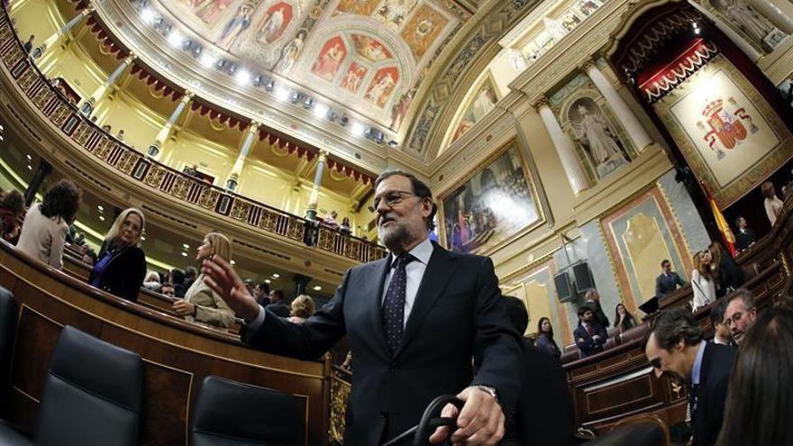 Rajoy avisa a Sánchez que &quot;su fiesta&quot; ha terminado