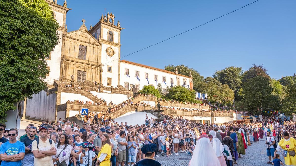 En Santa Maria da Feira (Portugal) el siglo XXI desaparece durante doce días.