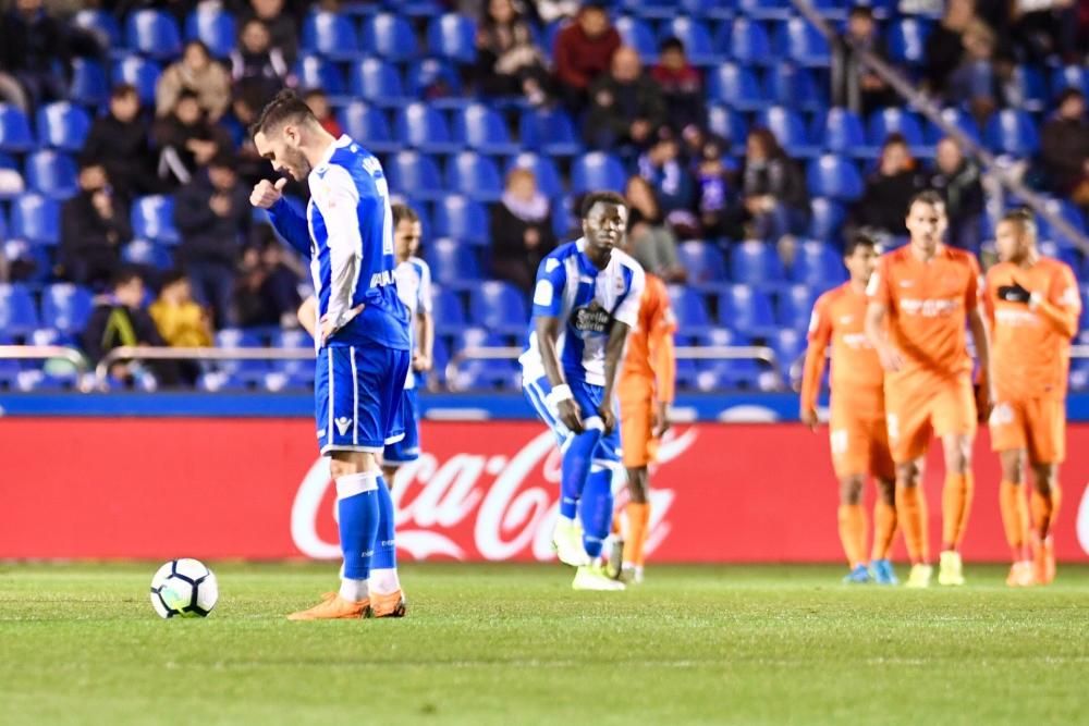 El Dépor se impone 3-2 al Málaga