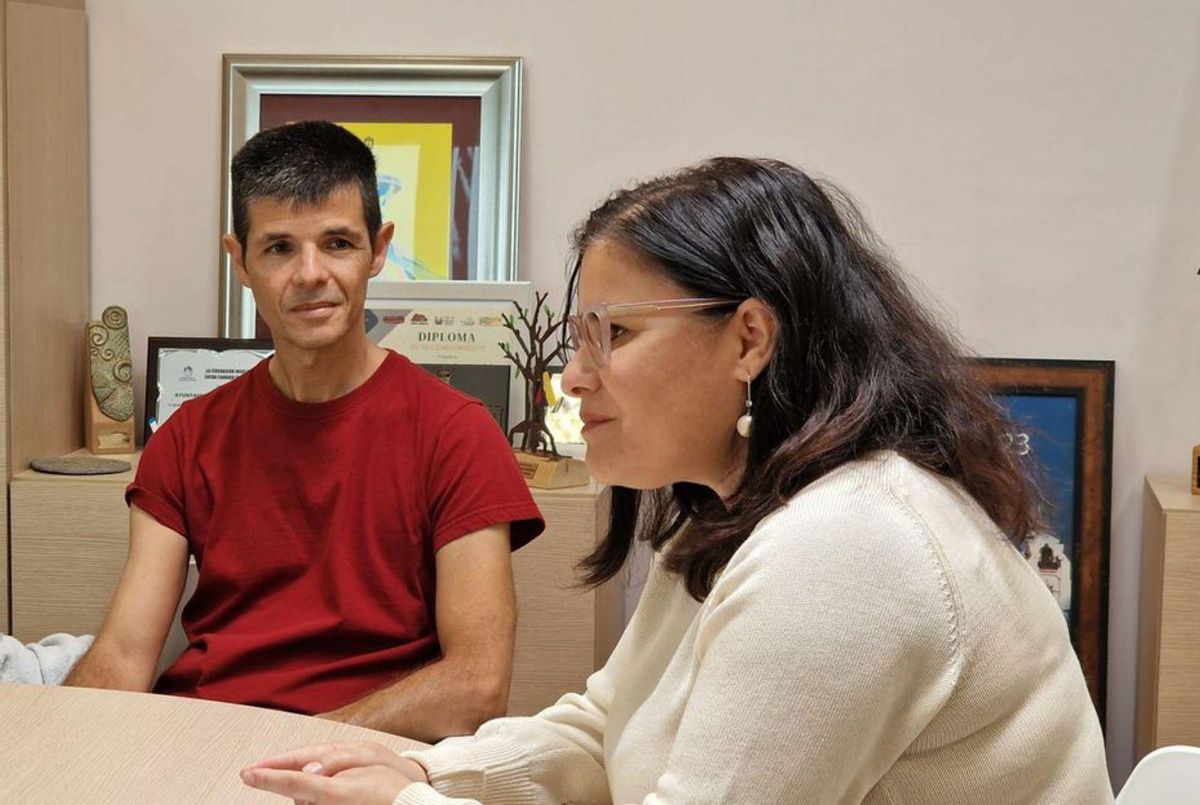 Three of the students who make up the MurPy team, from IES Santa Ana. | | ED
