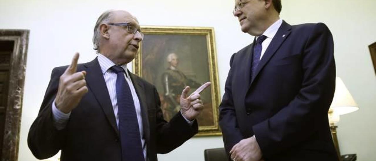 Montoro inyectó el doble de fondos en período electoral al Consell del PP que al de Puig